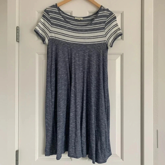 Max Studio Babydoll Striped Scoop Neck T-Shirt Dress - Blue - Size XS - EUC - Picture 2 of 6